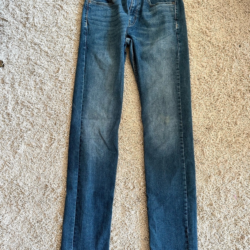 Levi's Men's Straight Jeans in Medium Blue